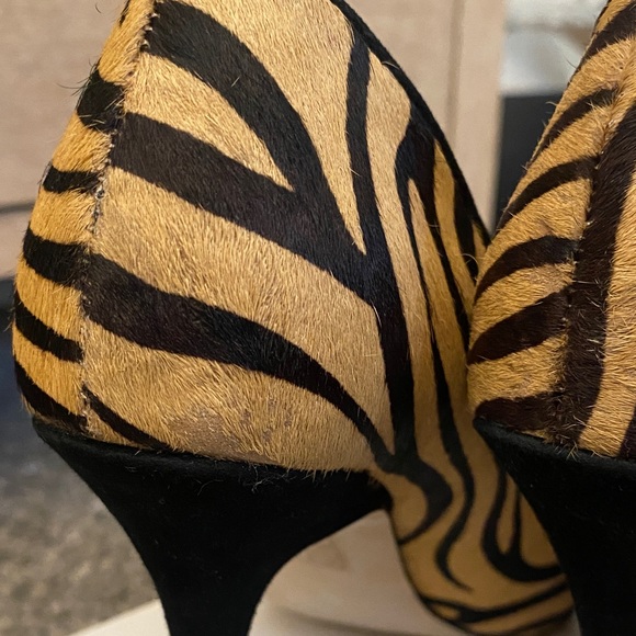 Zebra Print Calf Hair Heels - Picture 9 of 10